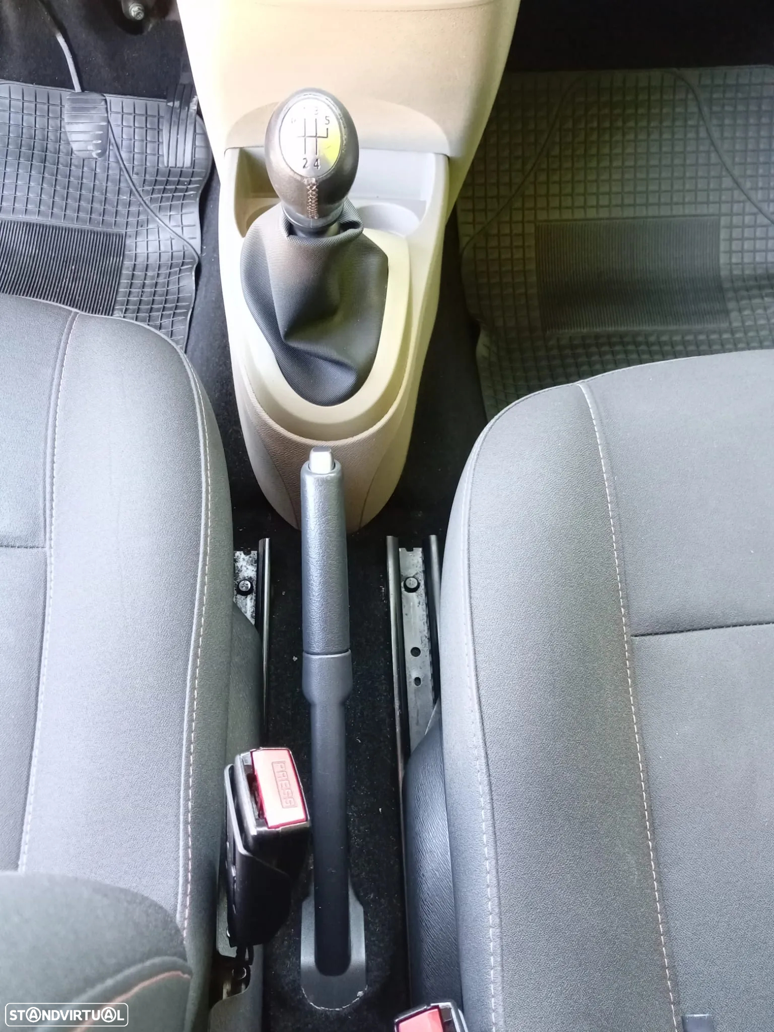 Renault Twingo 1.2 16V Dynamique S - 8