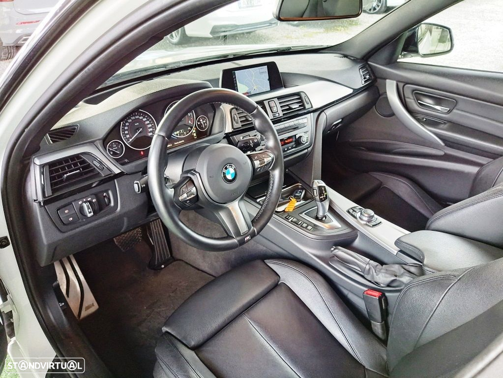 BMW 320 d Auto Pack M - 35