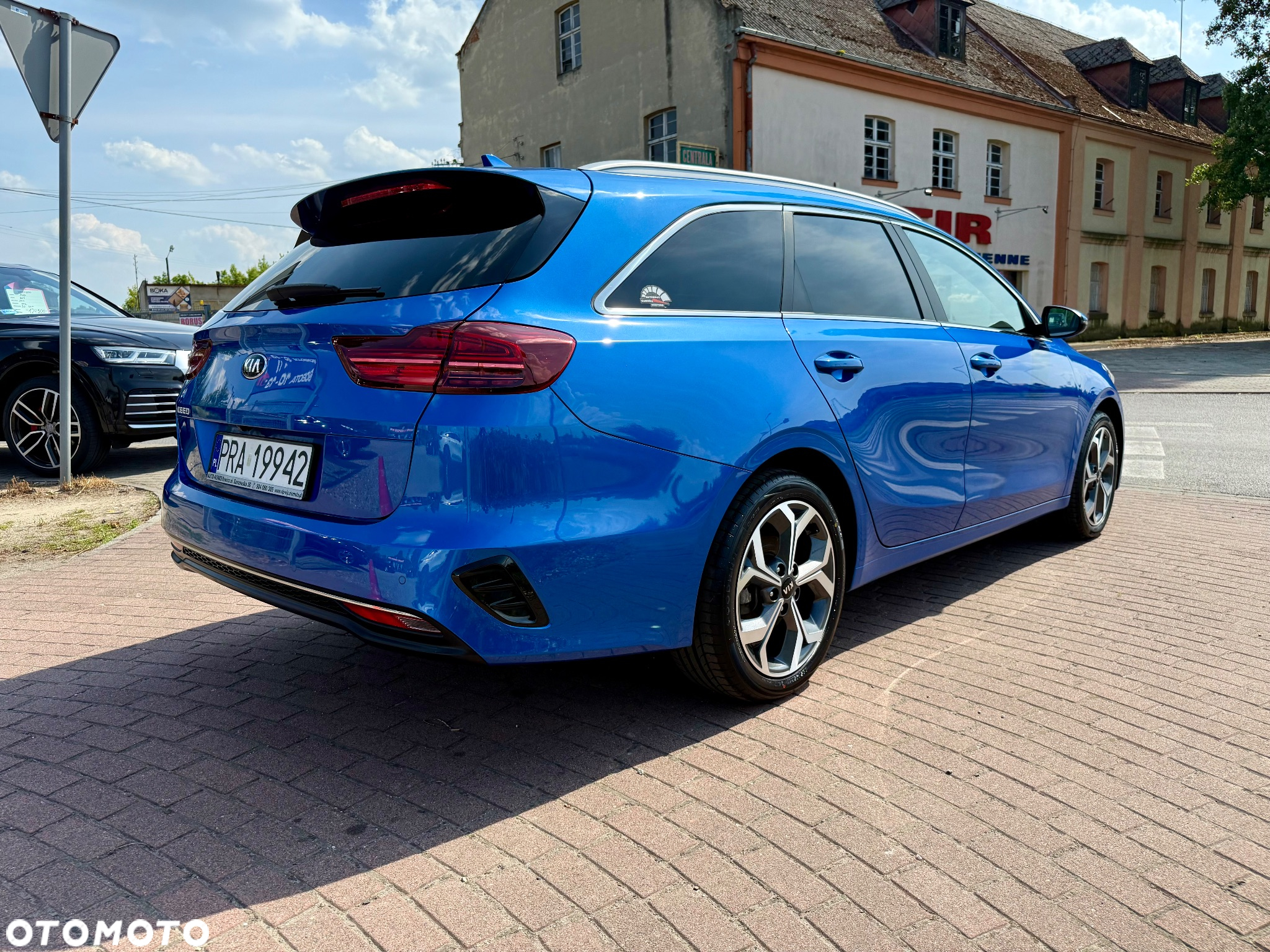 Kia Ceed SW 1.4 T-GDI OPF Vision - 30
