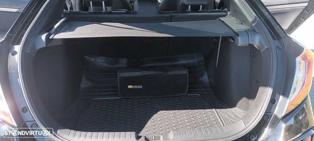 Honda Civic 1.0 i-VTEC Elegance Navi - 23