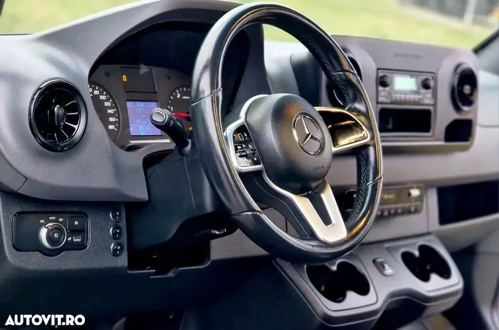 Mercedes-Benz Sprinter 319 CDI Lang HA 7G-TRONIC Plus - 5
