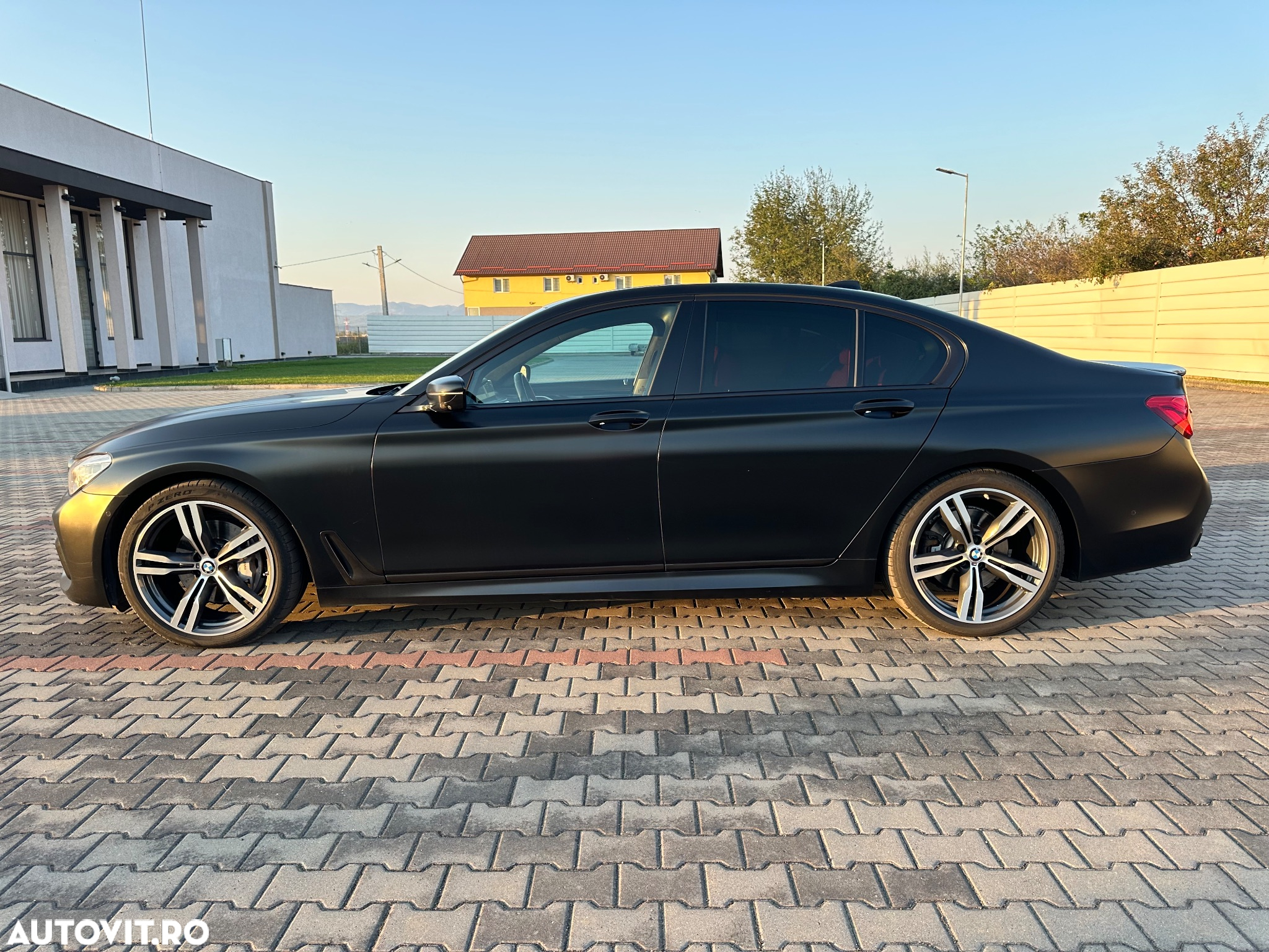 BMW Seria 7 740d xDrive - 3