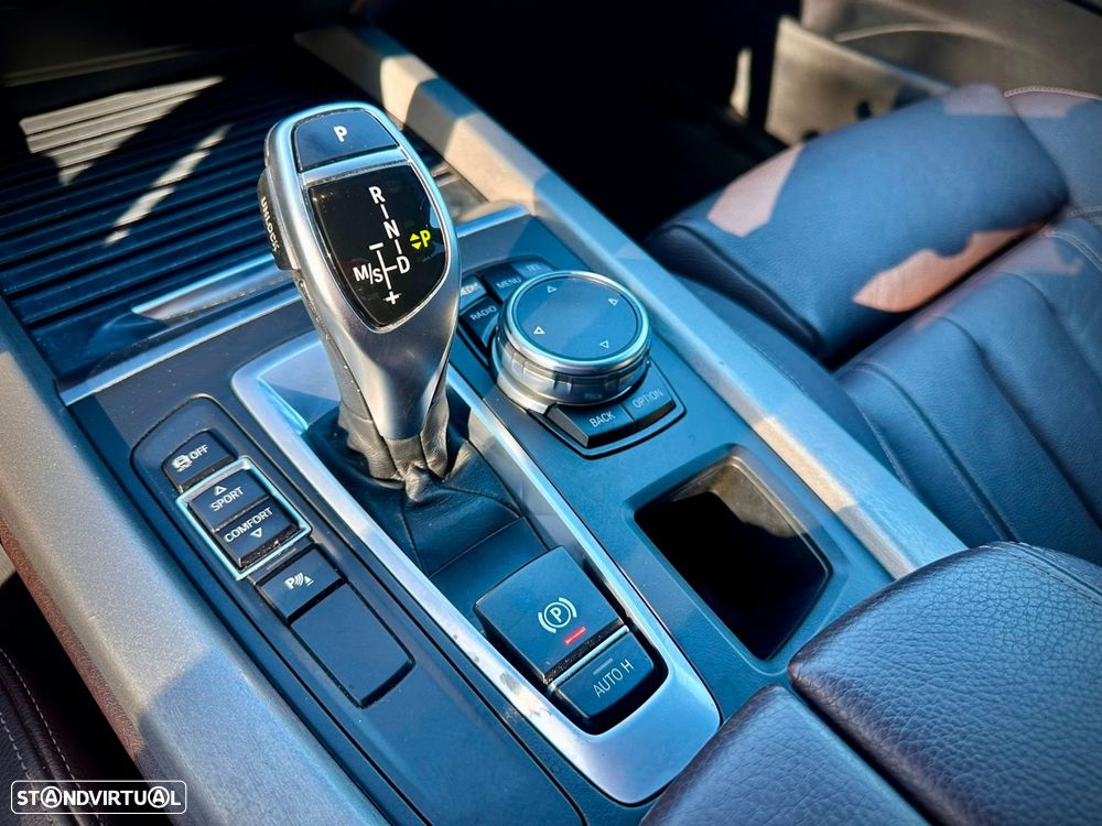 BMW X5 25 d sDrive Pack M - 21