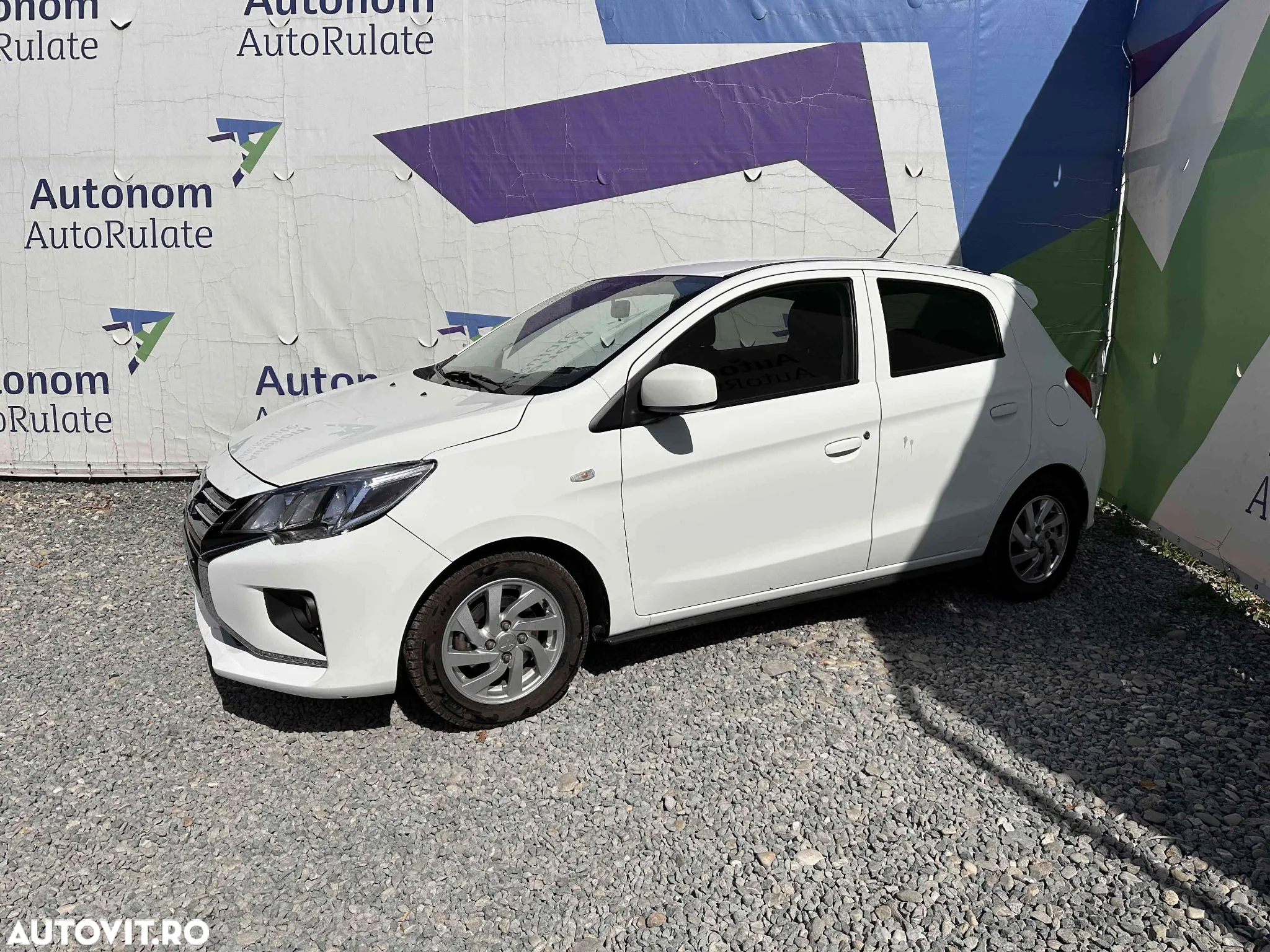 Mitsubishi Space Star - 2