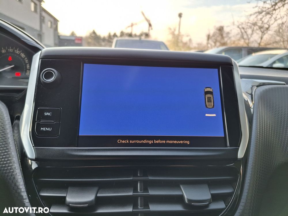 Peugeot 2008 1.5 BlueHDI FAP Active - 16