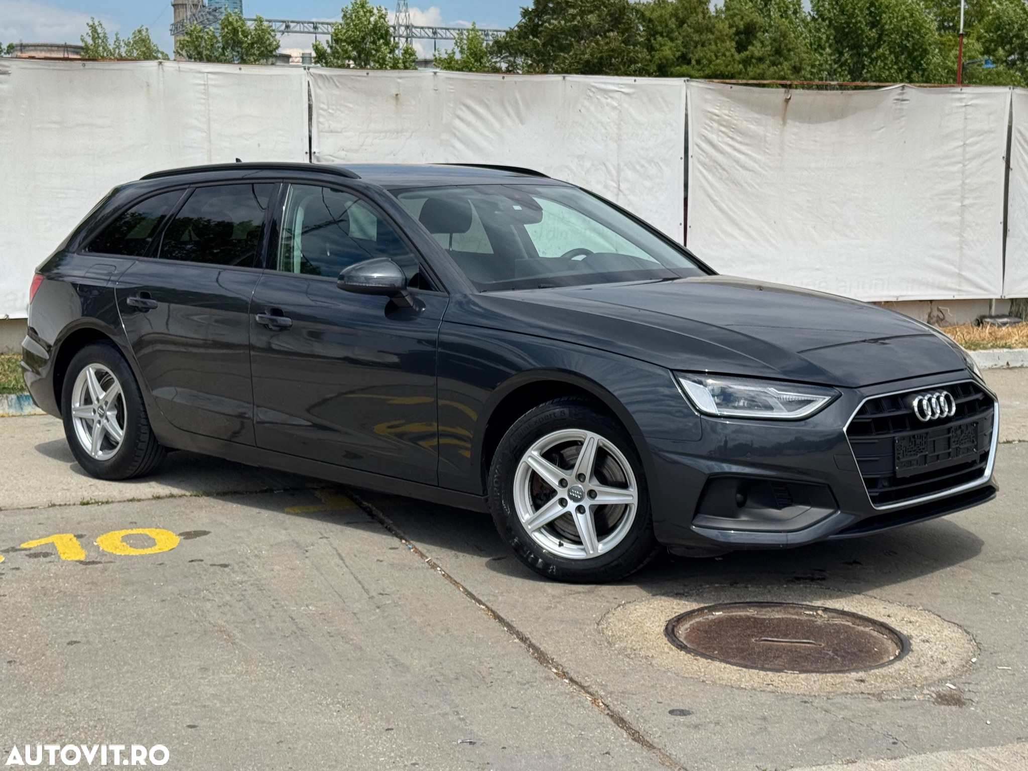 Audi A4 Avant 35 TDI S tronic - 3