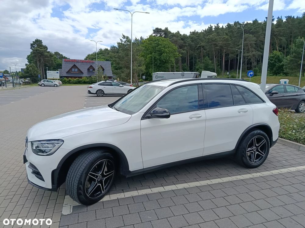 Mercedes-Benz GLC 200 d 4-Matic Business Edition - 2