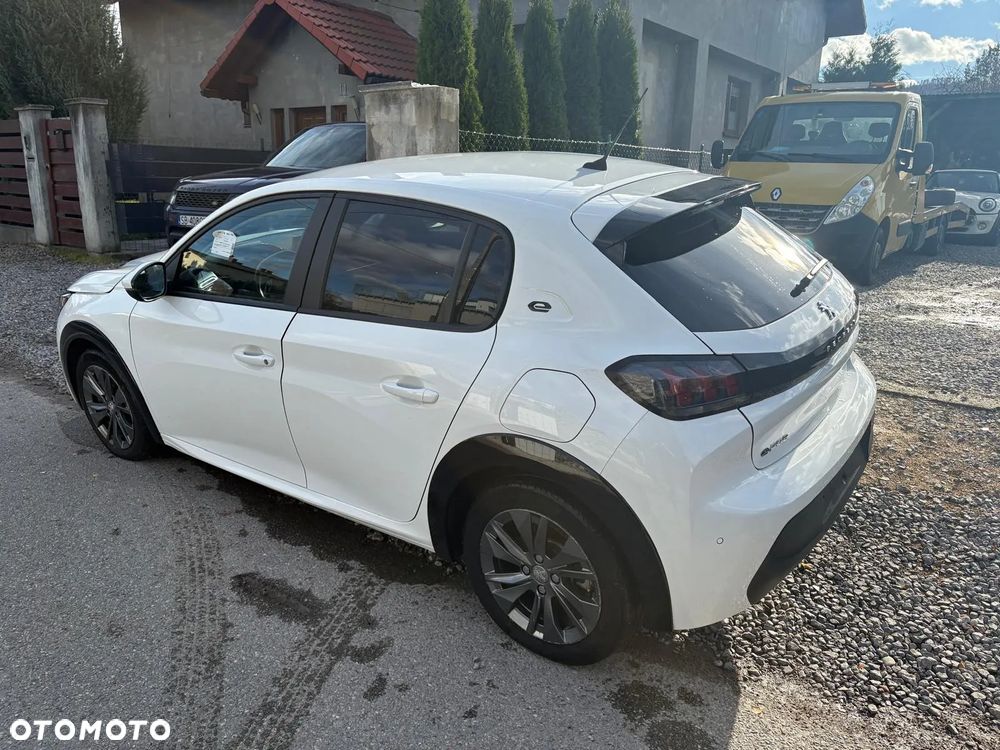 Peugeot 208 e-208 50kWh GT - 6