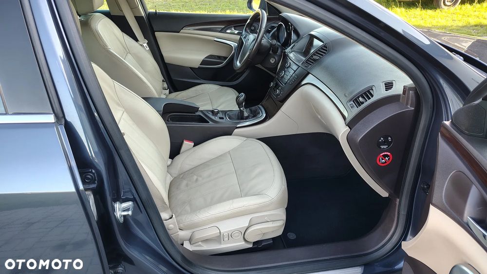 Opel Insignia 2.0 CDTI Cosmo - 16