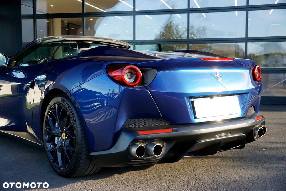 Ferrari Portofino - 12