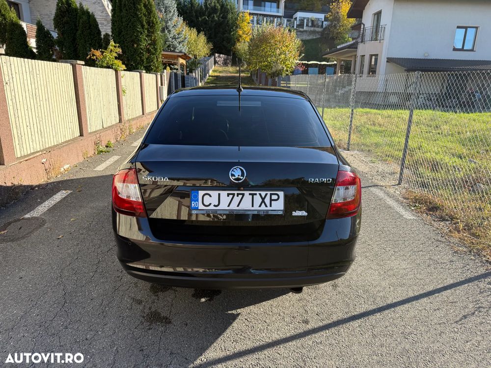 Skoda Rapid - 8