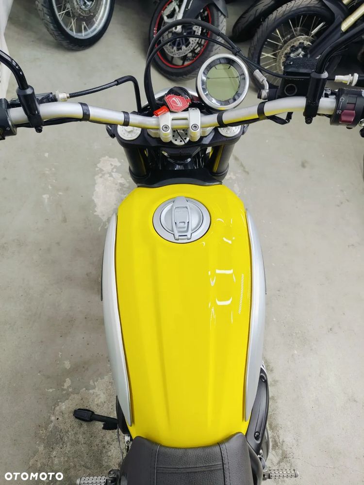 Ducati Scrambler - 13