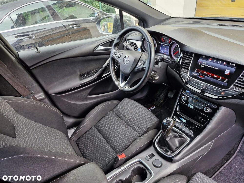 Opel Astra 1.6 D Start/Stop Innovation - 12