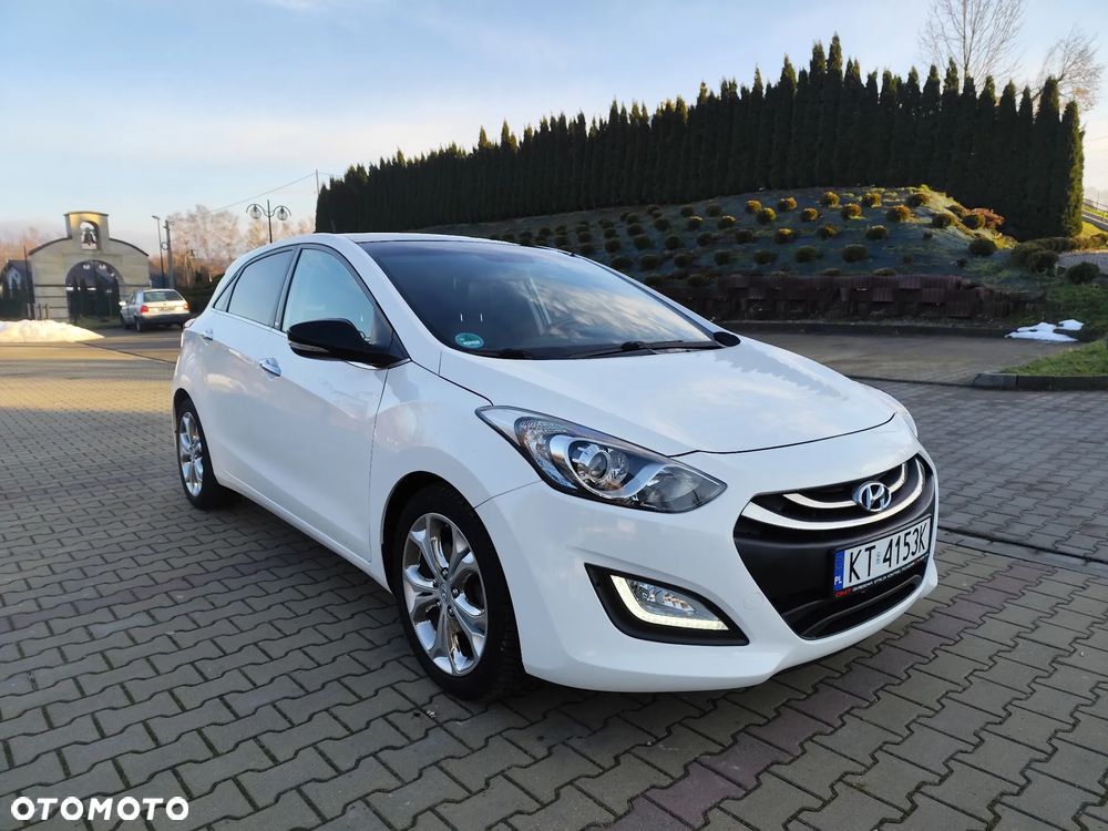 Hyundai i30 1.6 Fifa World Cup Edition - 23
