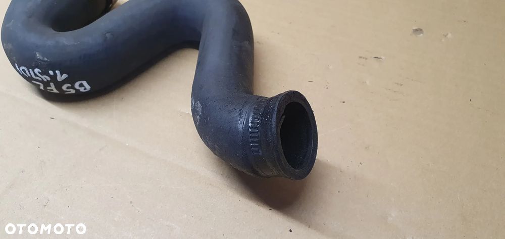 Przewód wąż rura intercoolera VW Passat B5 FL 1.9 TDI 8D0145828L - 5