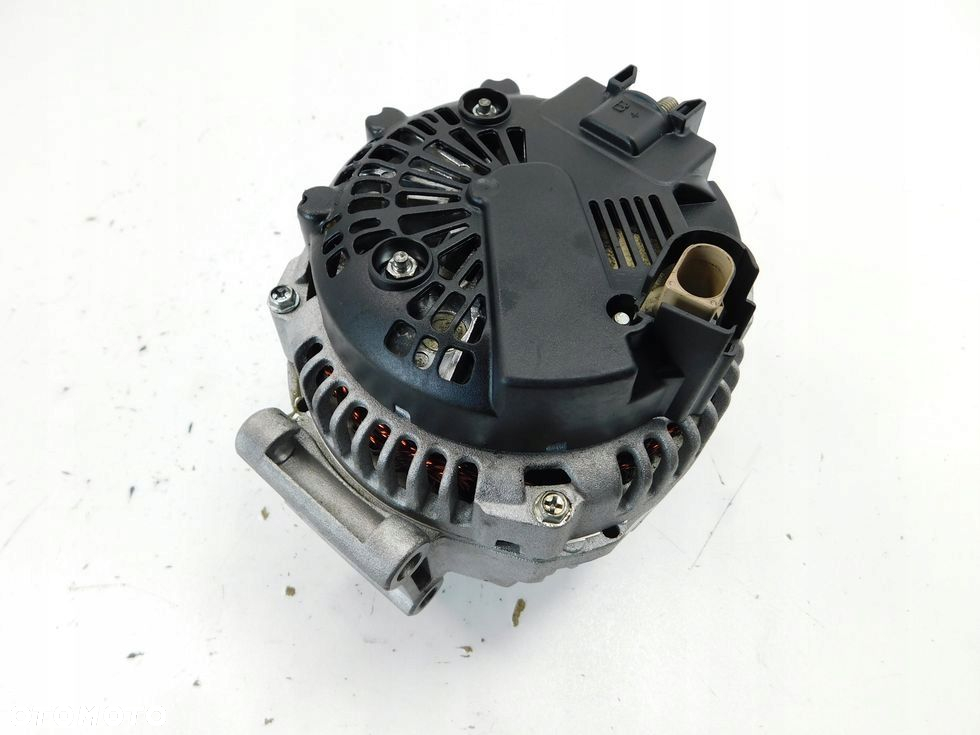 Jeep Grand Cherokee WK WH 3.0 CRD alternator NEW - 6