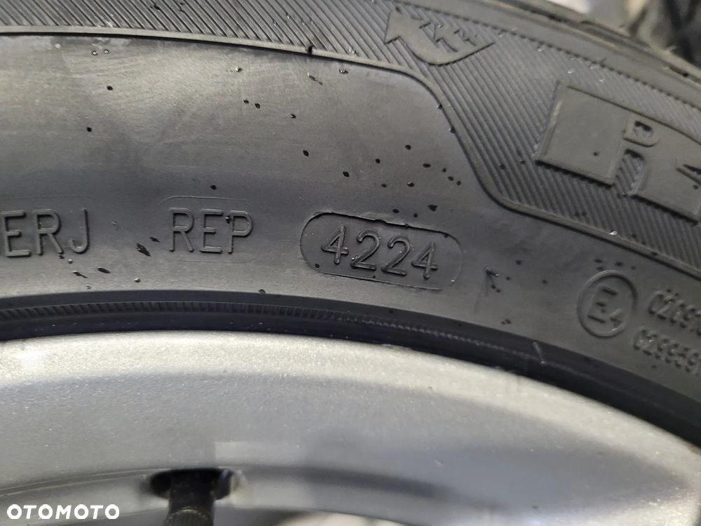 Ford Mondeo MK5 kombi 15r Kola felgi 7,5/17 5x108 - 18