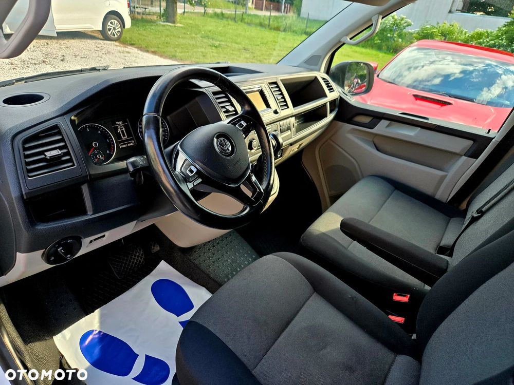 Volkswagen Transporter - 16