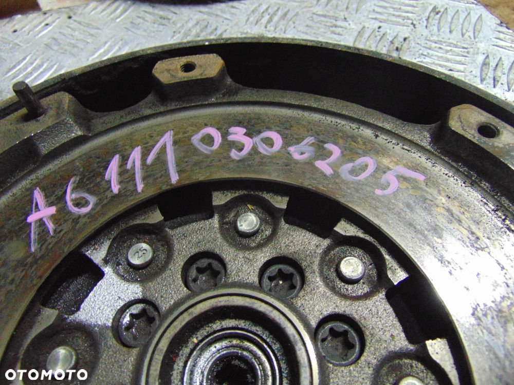 Sprzęgło mercedes 2,2 CDI a61110306205 komplet dwumasa - 3