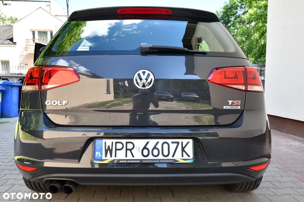 Volkswagen Golf - 31