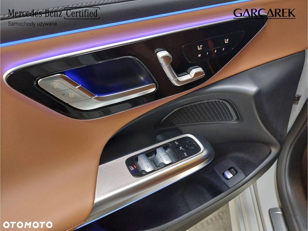 Mercedes-Benz Klasa E - 14