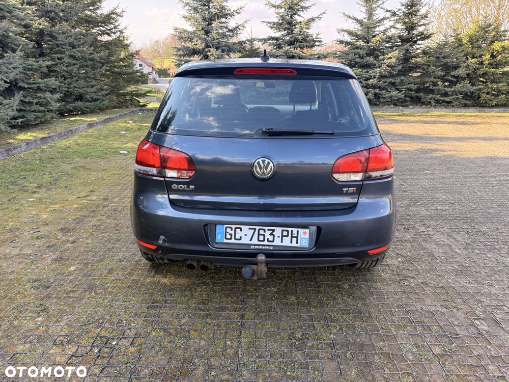 Volkswagen Golf - 5