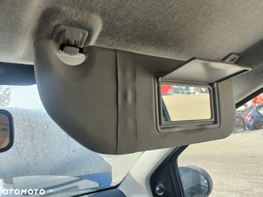 CITROEN C1 I 05-14 2007 r. daszek prawy osłona przeciwsłoneczna prawa * - 1