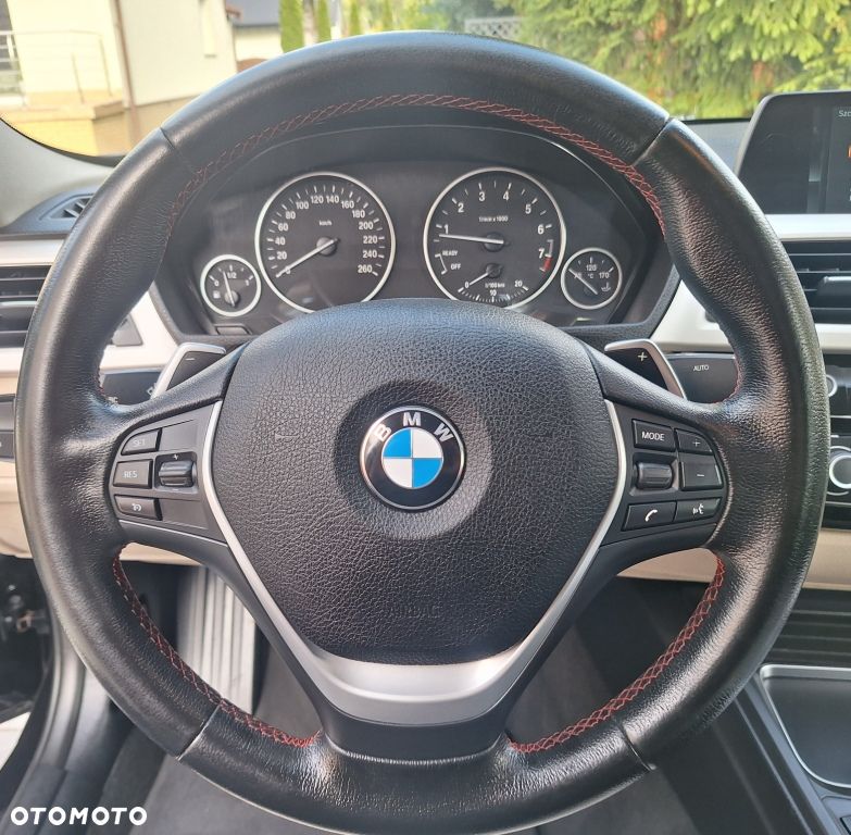 BMW Seria 3 320i Advantage sport - 13