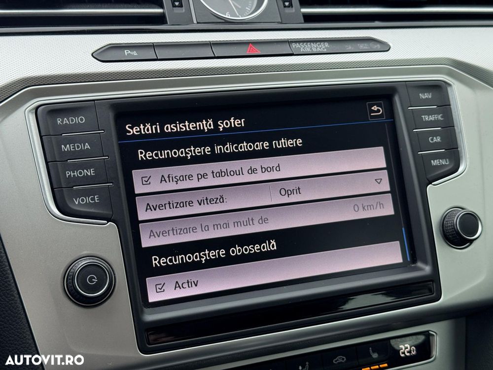 Volkswagen Passat - 17