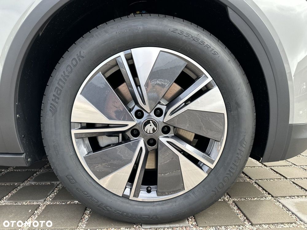 Skoda Elroq 61kWh Selection 60 - 10