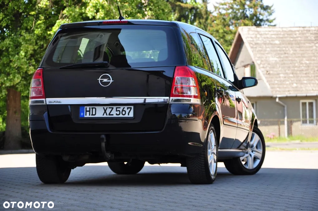 Opel Zafira 1.8 Cosmo - 13