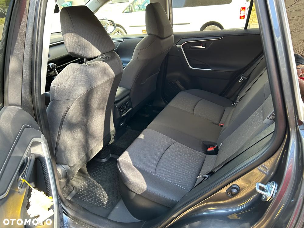 Toyota RAV4 - 14