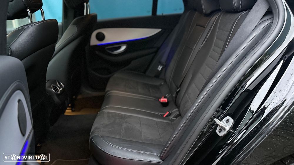 Mercedes-Benz E 300 de AMG Line - 10