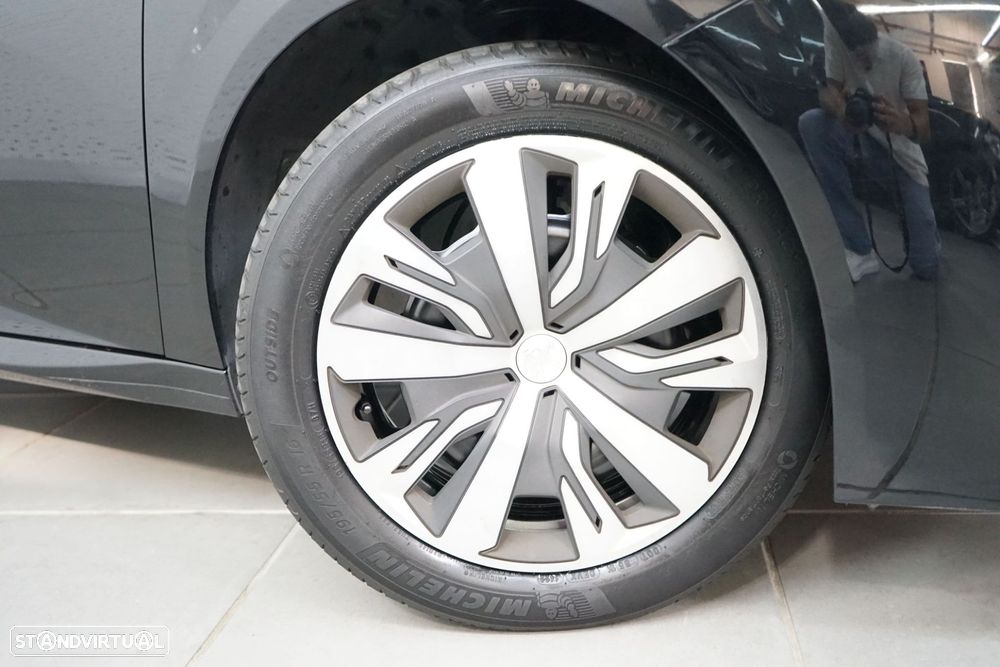 Peugeot 208 1.2 PureTech Active - 10