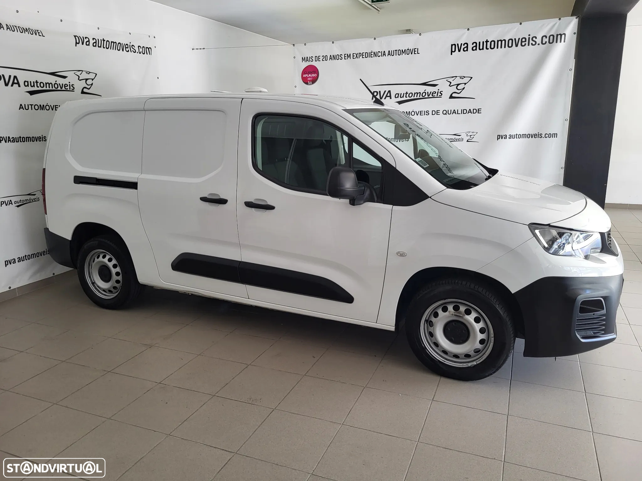 Peugeot PARTNER L2 LONGA 1.5HDi 100cv Aslphalt 3Lug. - 3