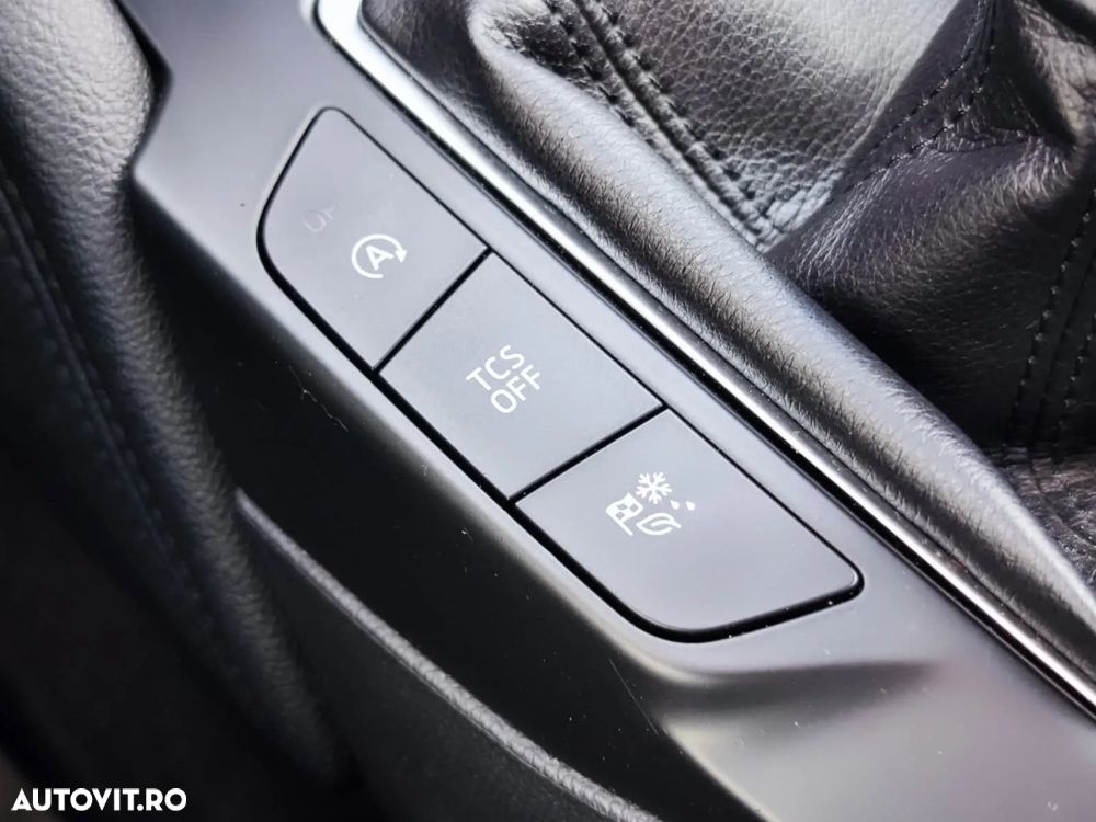 Ford Focus 2.0 EcoBlue Titanium - 19