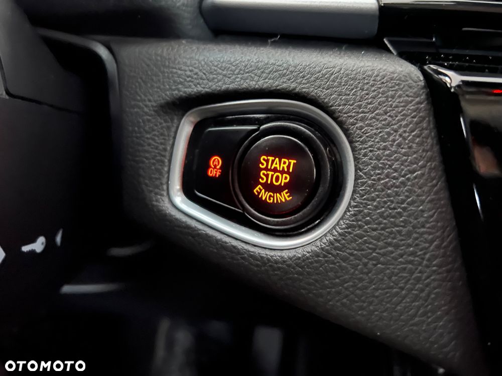 BMW Seria 2 218d Sport-Aut Luxury Line - 38