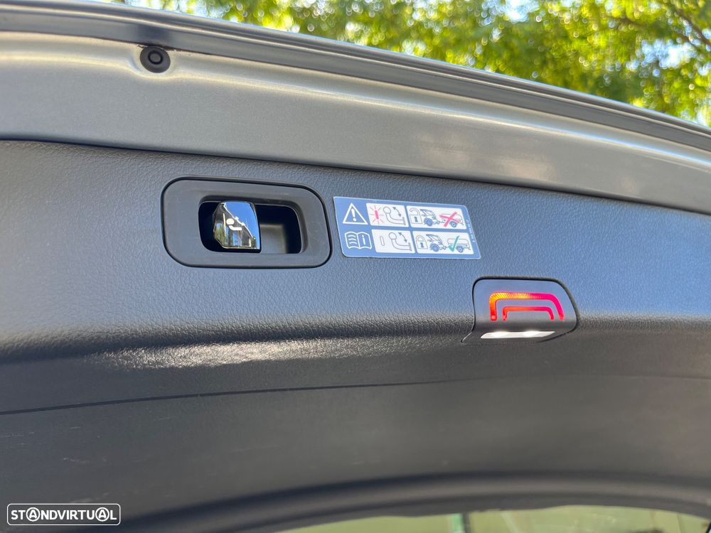 Mercedes-Benz C 220 d Avantgarde - 35