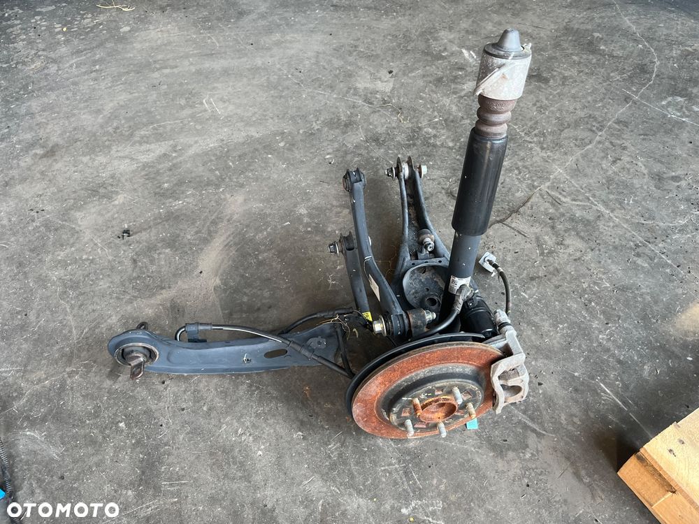 Zawieszenie lewy tył wahacz piasta amortyzator zacisk Kia Ceed III LIFT - 3