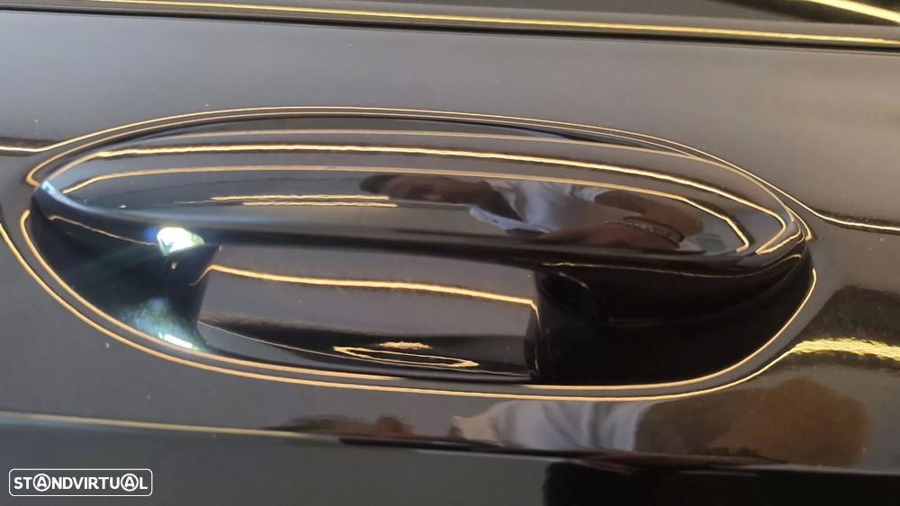 BMW 116 d Pack Desportivo M Auto - 31