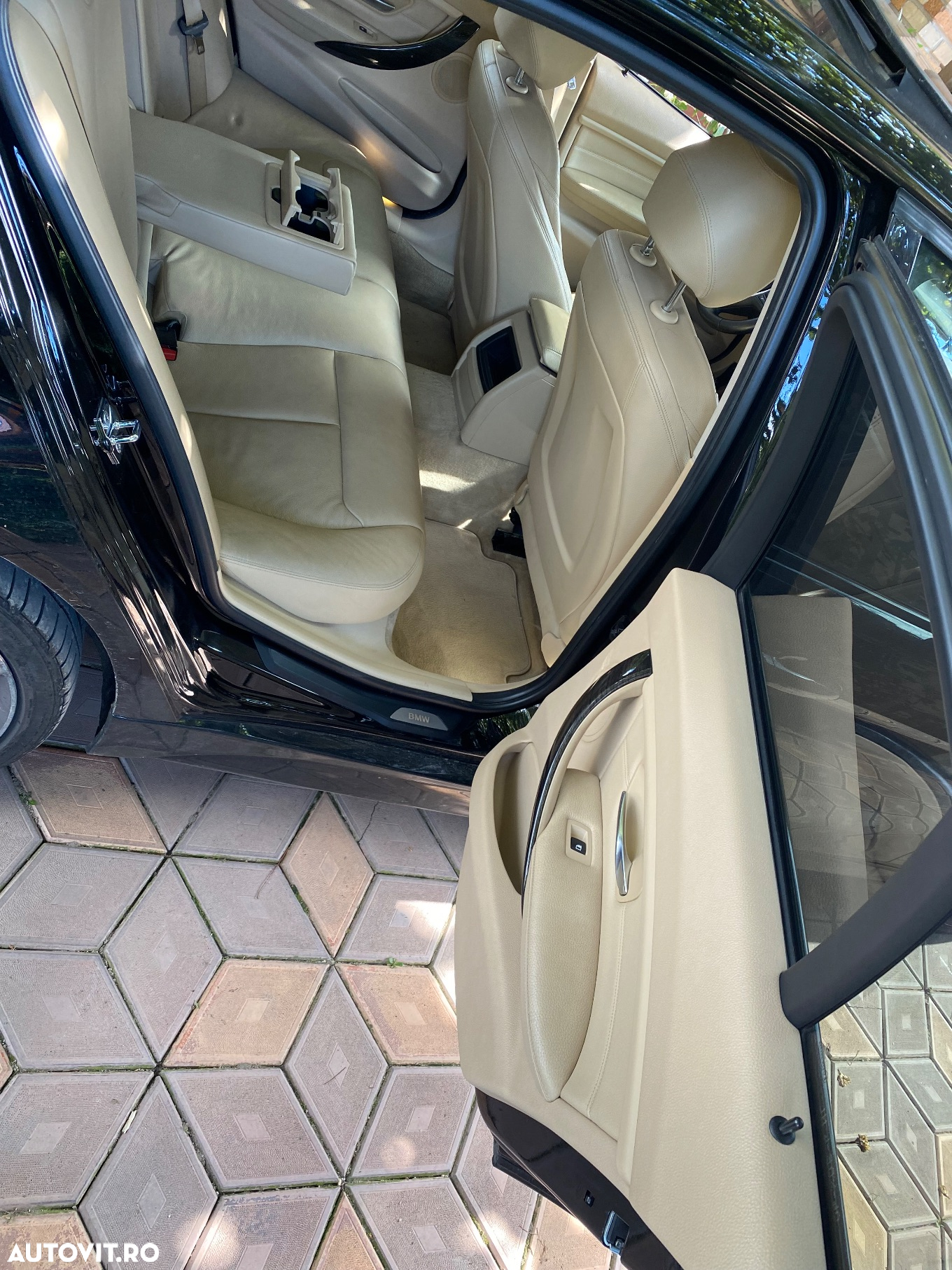 BMW Seria 3 - 37
