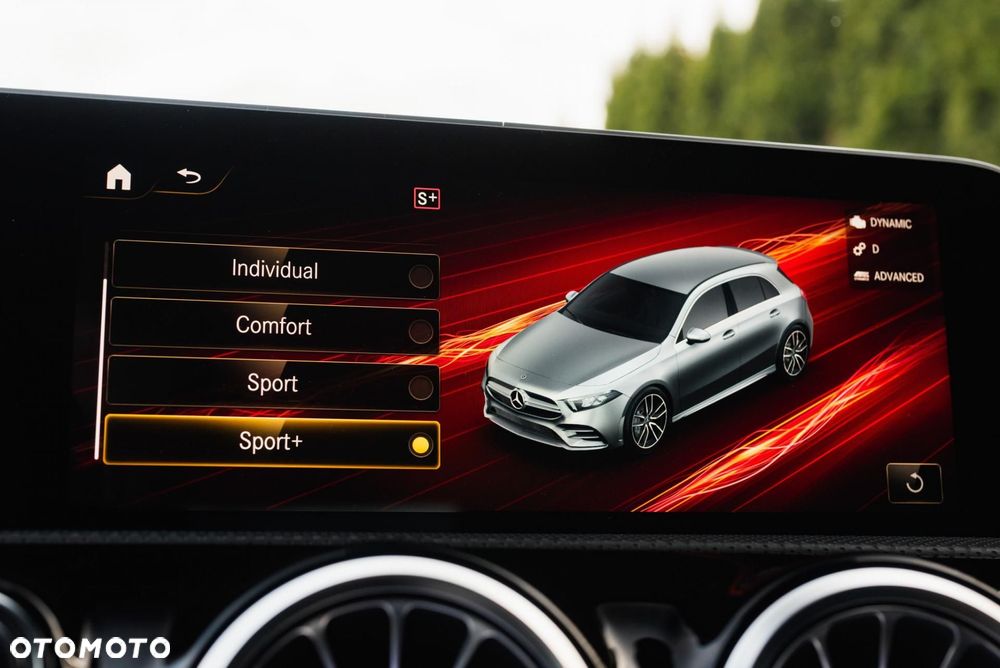 Mercedes-Benz Klasa A 35 AMG 4-Matic 7G-DCT - 22