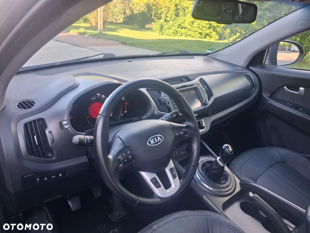 Kia Sportage 2.0 CRDI 184 AWD Platinum Edition - 25