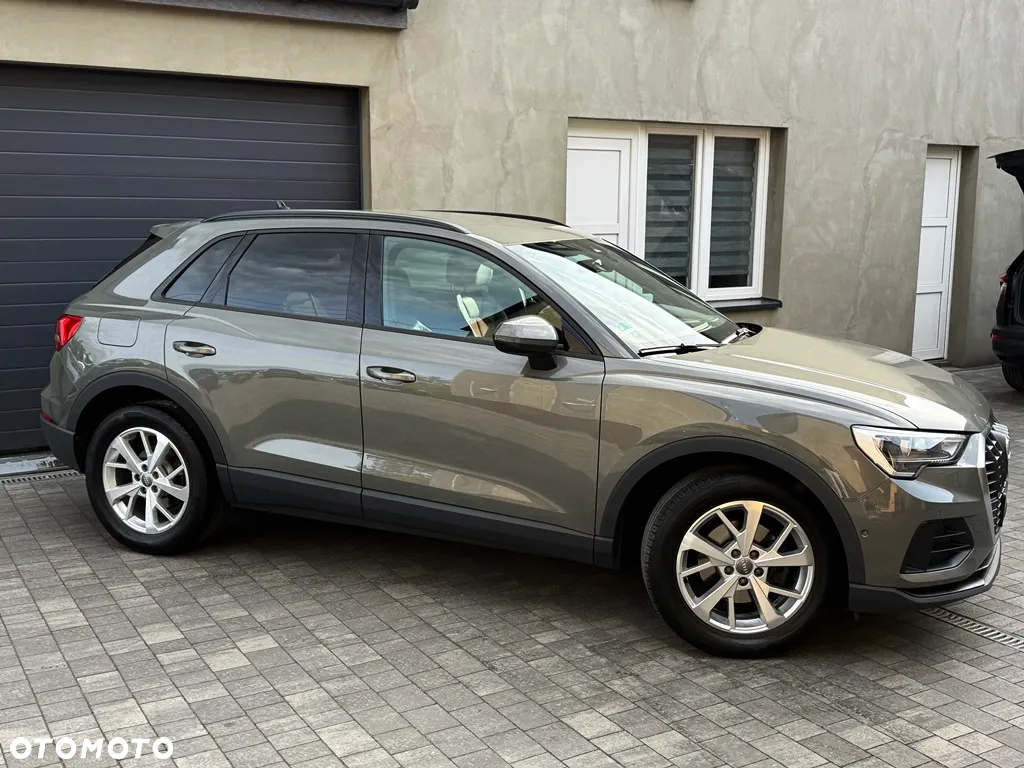 Audi Q3 35 TDI S tronic - 27