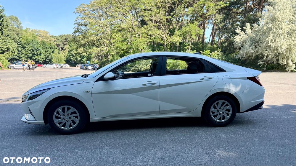 Hyundai Elantra 1.6 Modern - 5