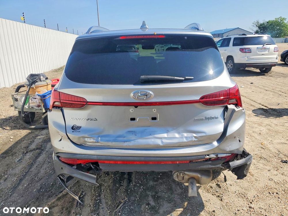 Hyundai Santa Fe - 5