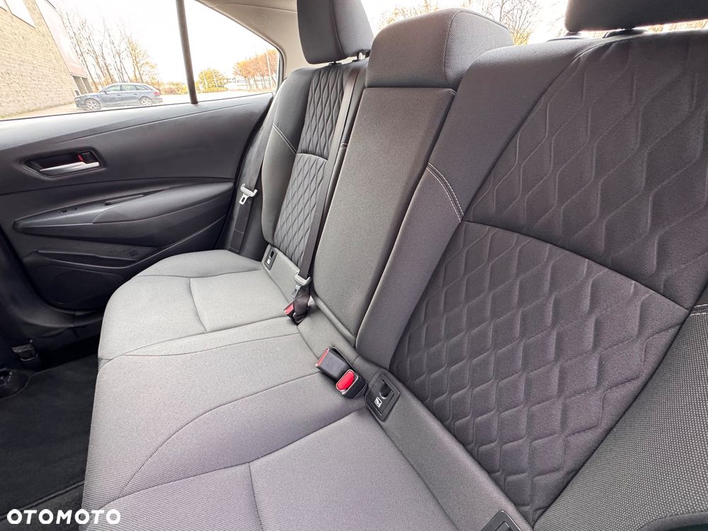 Toyota Corolla 1.5 Comfort - 33