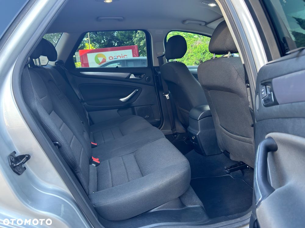Ford Mondeo 2.2 TDCi Titanium S - 32