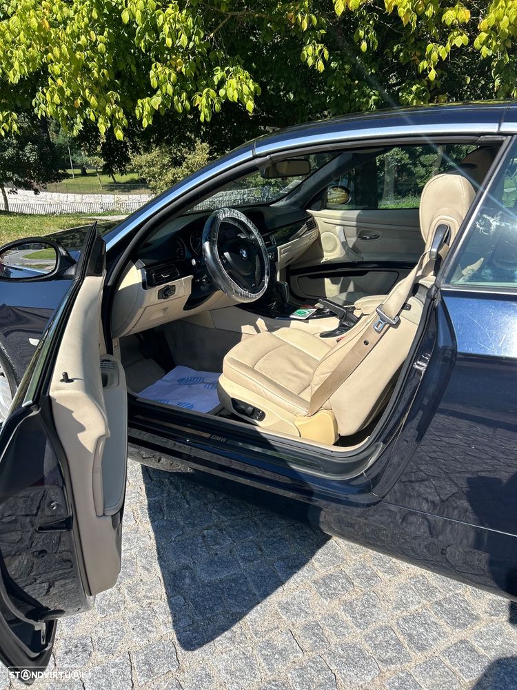 BMW 330 dA - 4