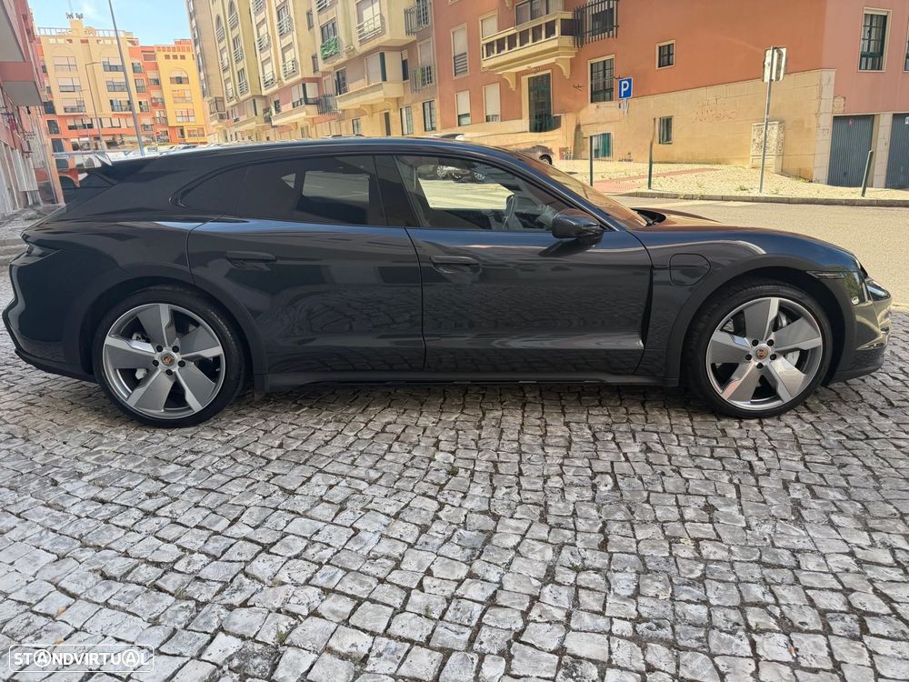 Porsche Taycan Cross Turismo 2022 photo 4